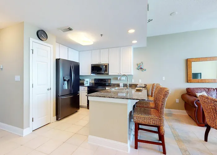 Holiday home Beachfront W Great Gulf View Balcony & Shared Pools Hot Tubs Sauna & Gym