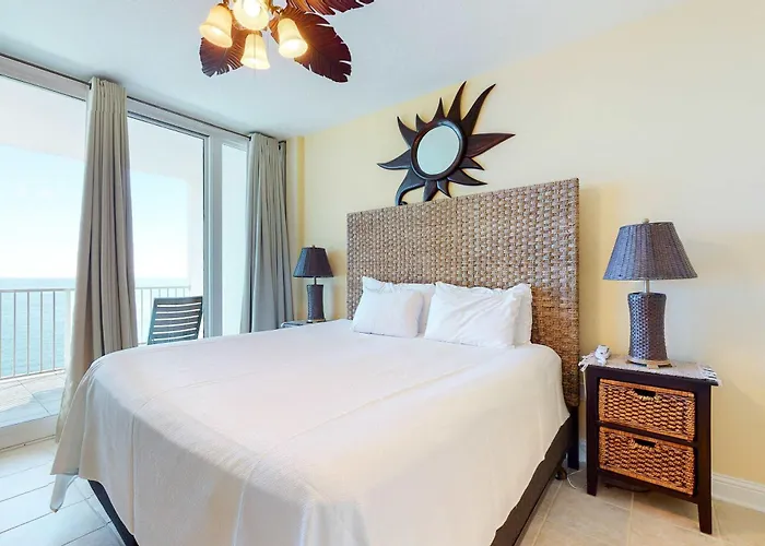 Holiday home Beachfront W Great Gulf View Balcony & Shared Pools Hot Tubs Sauna & Gym
