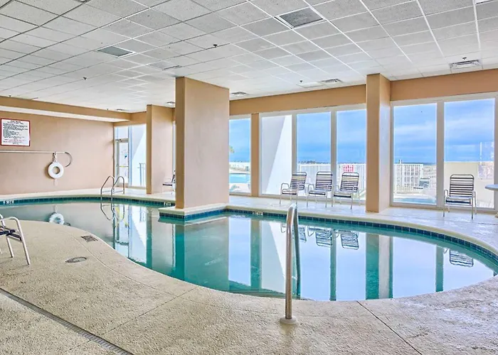 Beachfront W Great Gulf View Balcony & Shared Pools Hot Tubs Sauna & Gym Holiday home