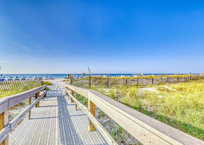 Beachfront W Great Gulf View Balcony & Shared Pools Hot Tubs Sauna & Gym Gulf Shores