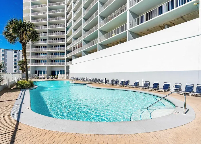 Beachfront W Great Gulf View Balcony & Shared Pools Hot Tubs Sauna & Gym Holiday home *